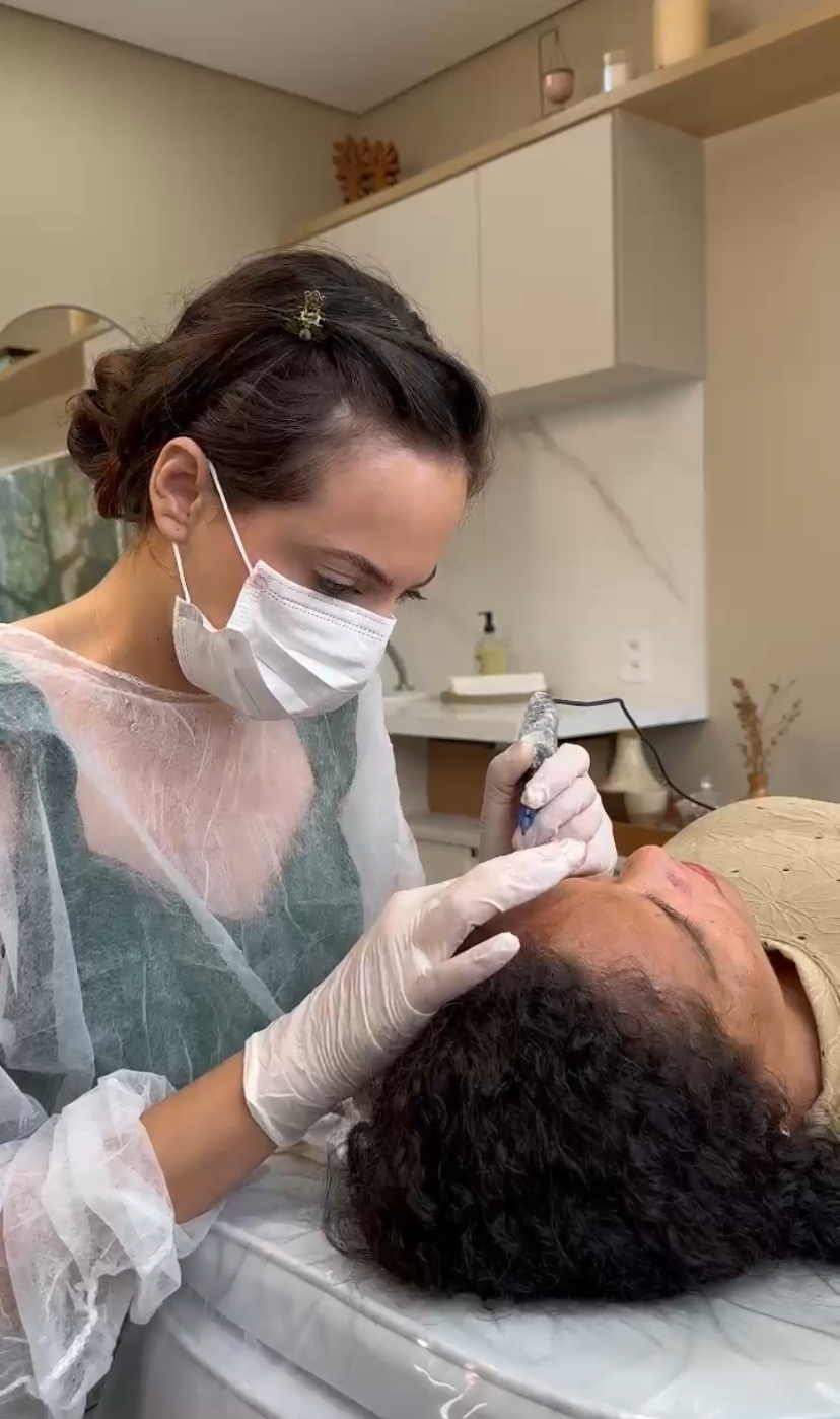 Sobre Helyne Cristine Estética